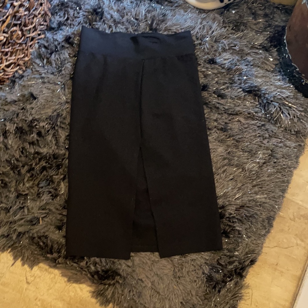 MIDI skirt - Picture 2 of 5